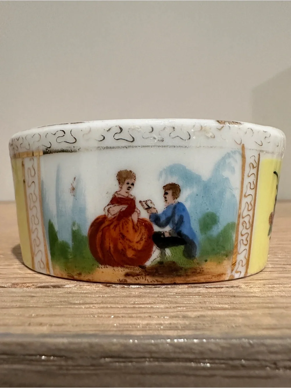N/A charming porcelain